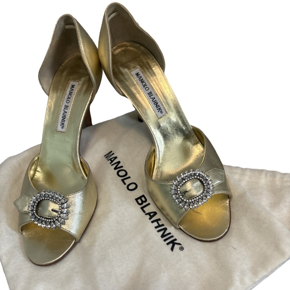 Manolo Blahnik leather crystal embellishments D’Orsay Pumps